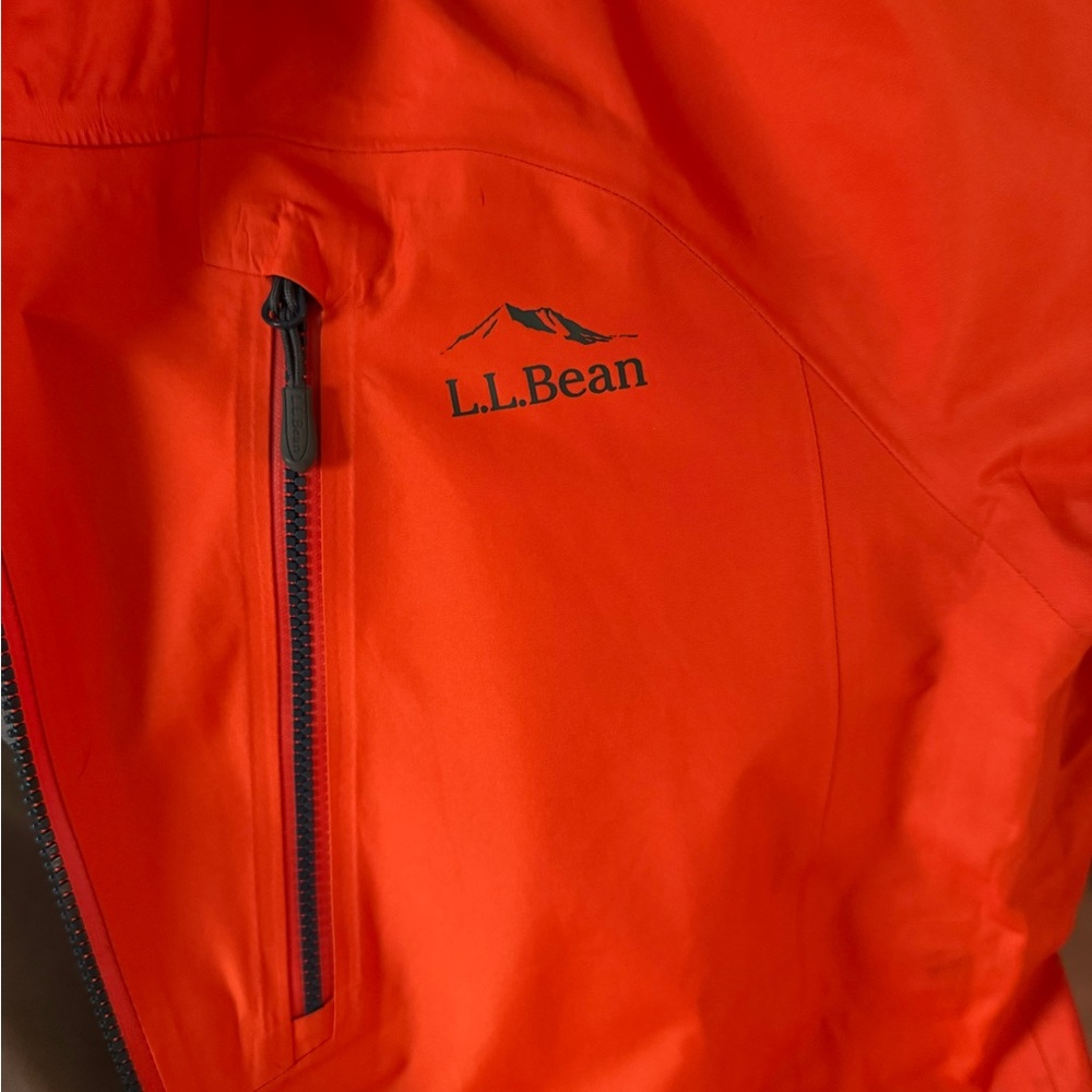 L.L. Bean Men's Vibrant Orange Raincoat - Picture 3 of 9